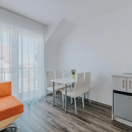 Bed & Breakfast Morska 2